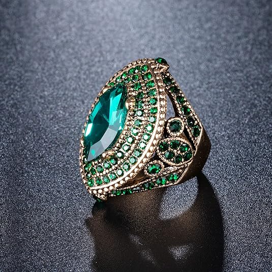 Emerald Regent Ring