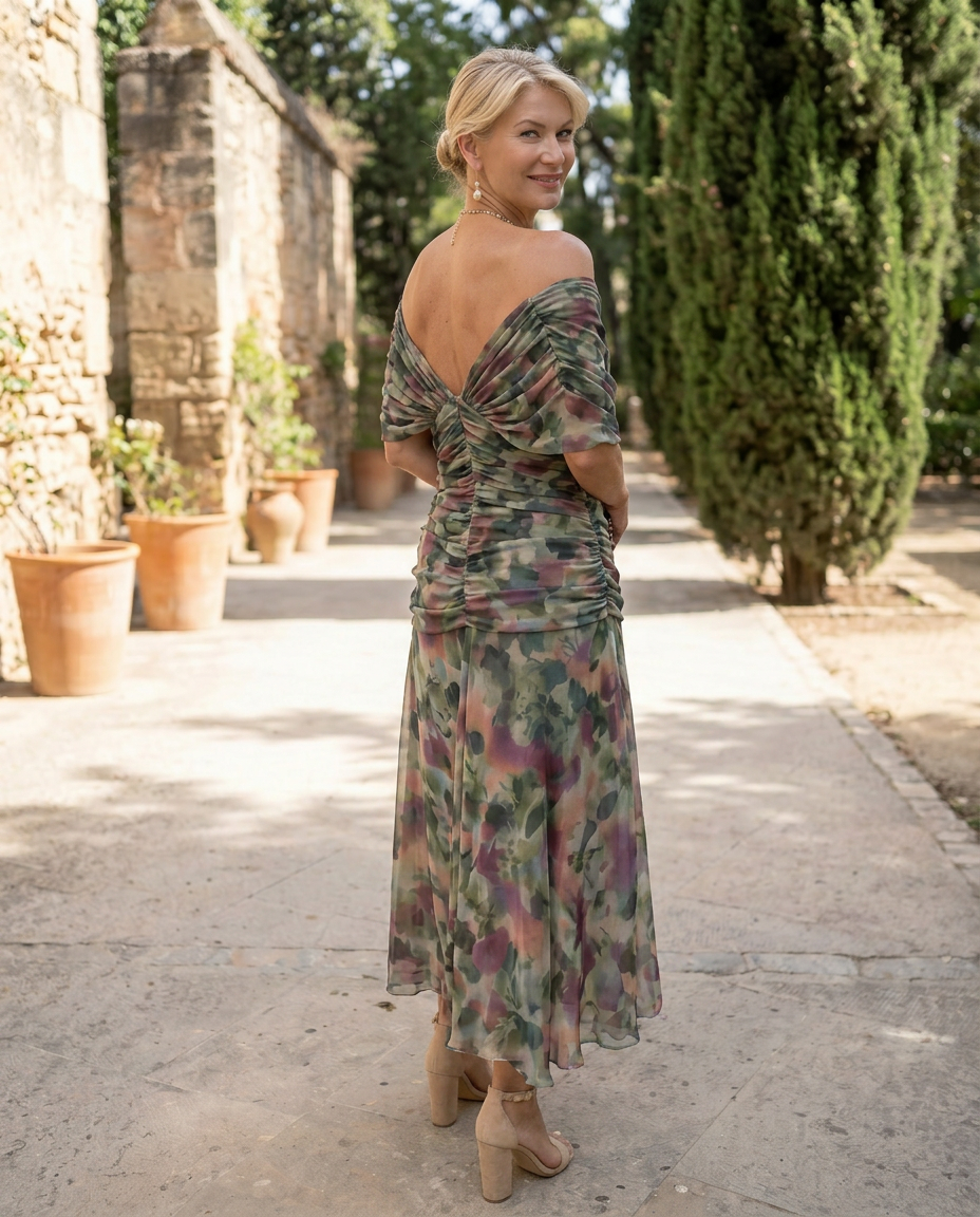 Elegant maxi dress for party with sweetheart neckline