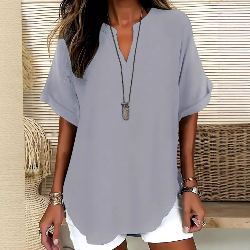 Michelle | Women's Loose V-neck T-shirt