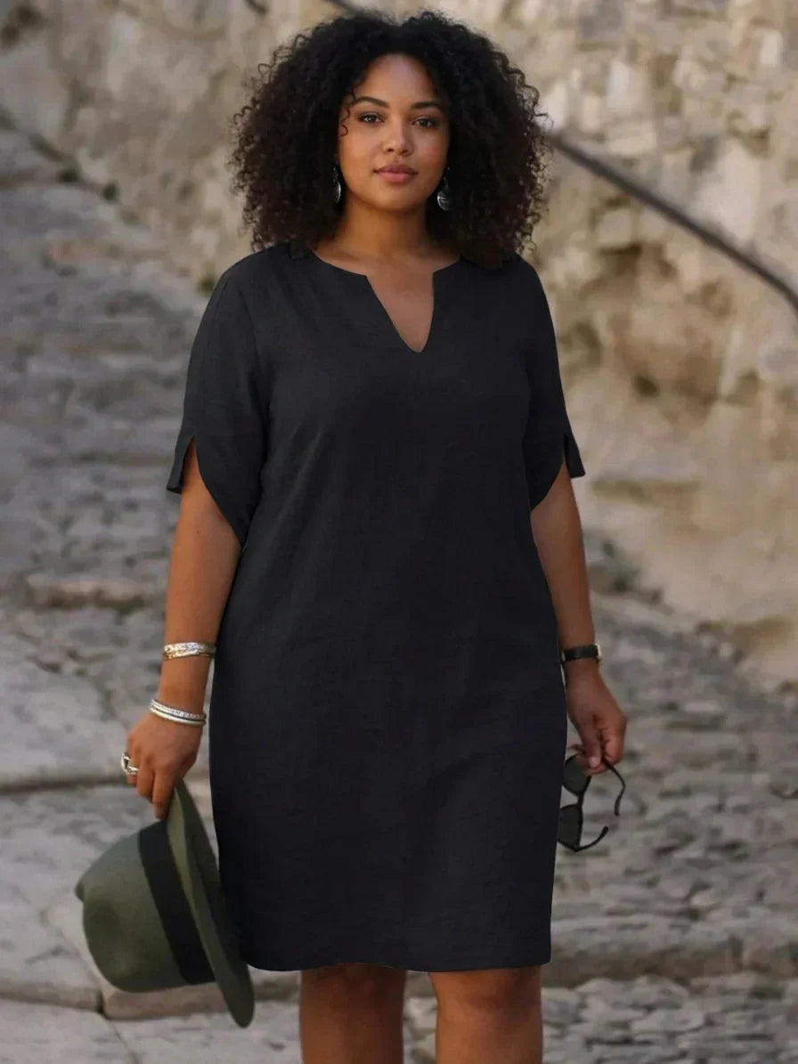 Coraline - Relaxed V-Neck Dress