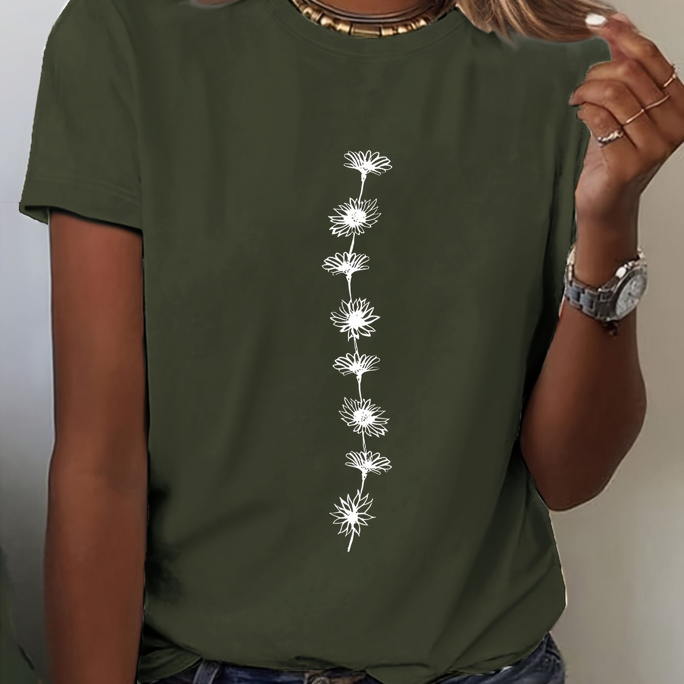 Claire | Happy T-Shirt