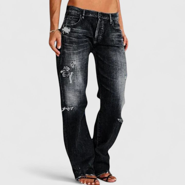 Camilla | Relaxed Straight-Leg Jeans