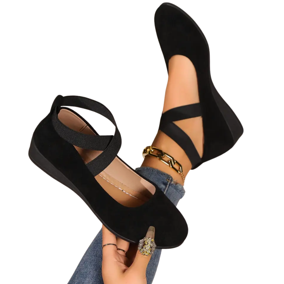 VERA™ – Breathable Wedge Slip-On Closed Shoes