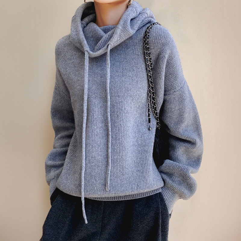 Hannah | Elegant High-Neck Pullover