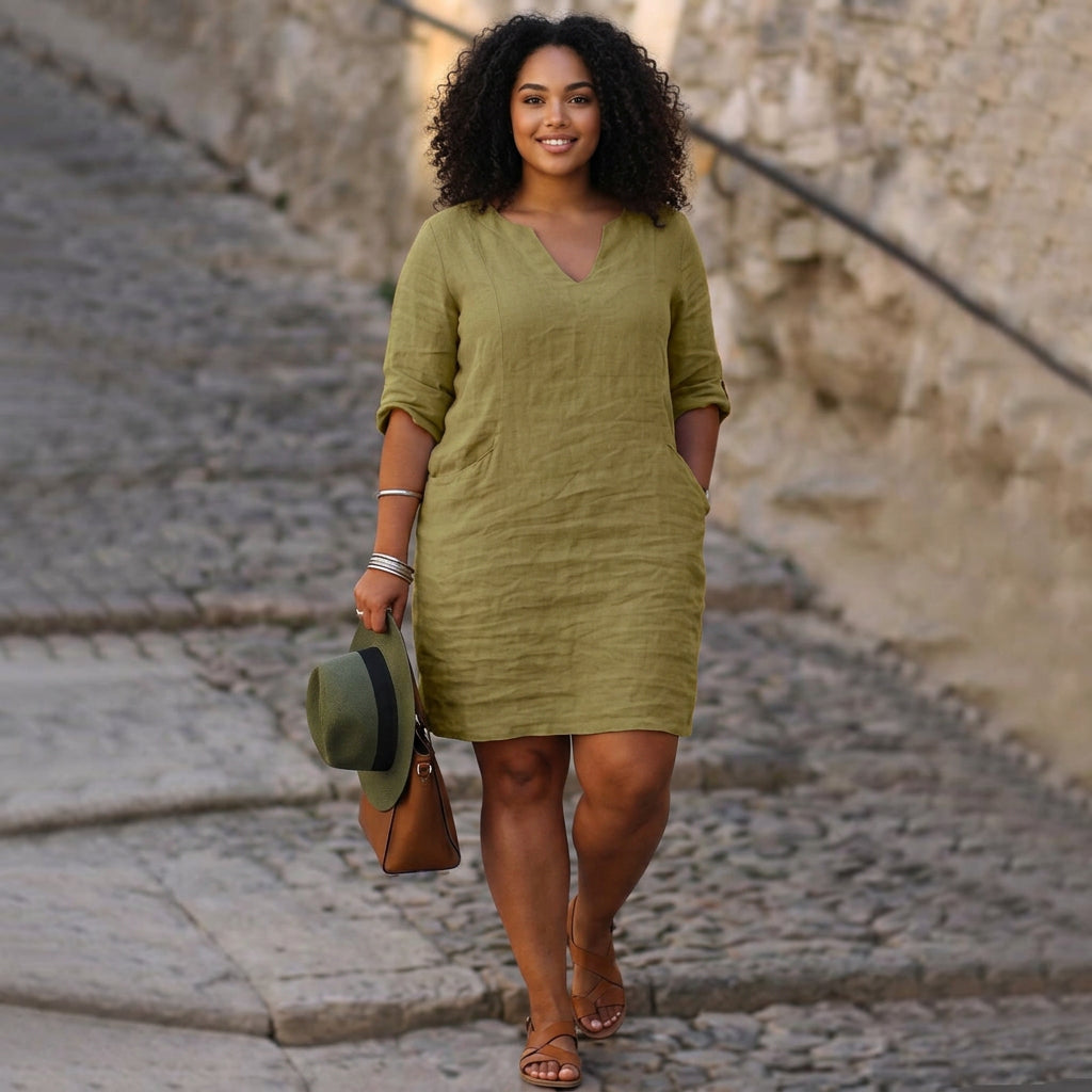 Coraline - Relaxed V-Neck Dress
