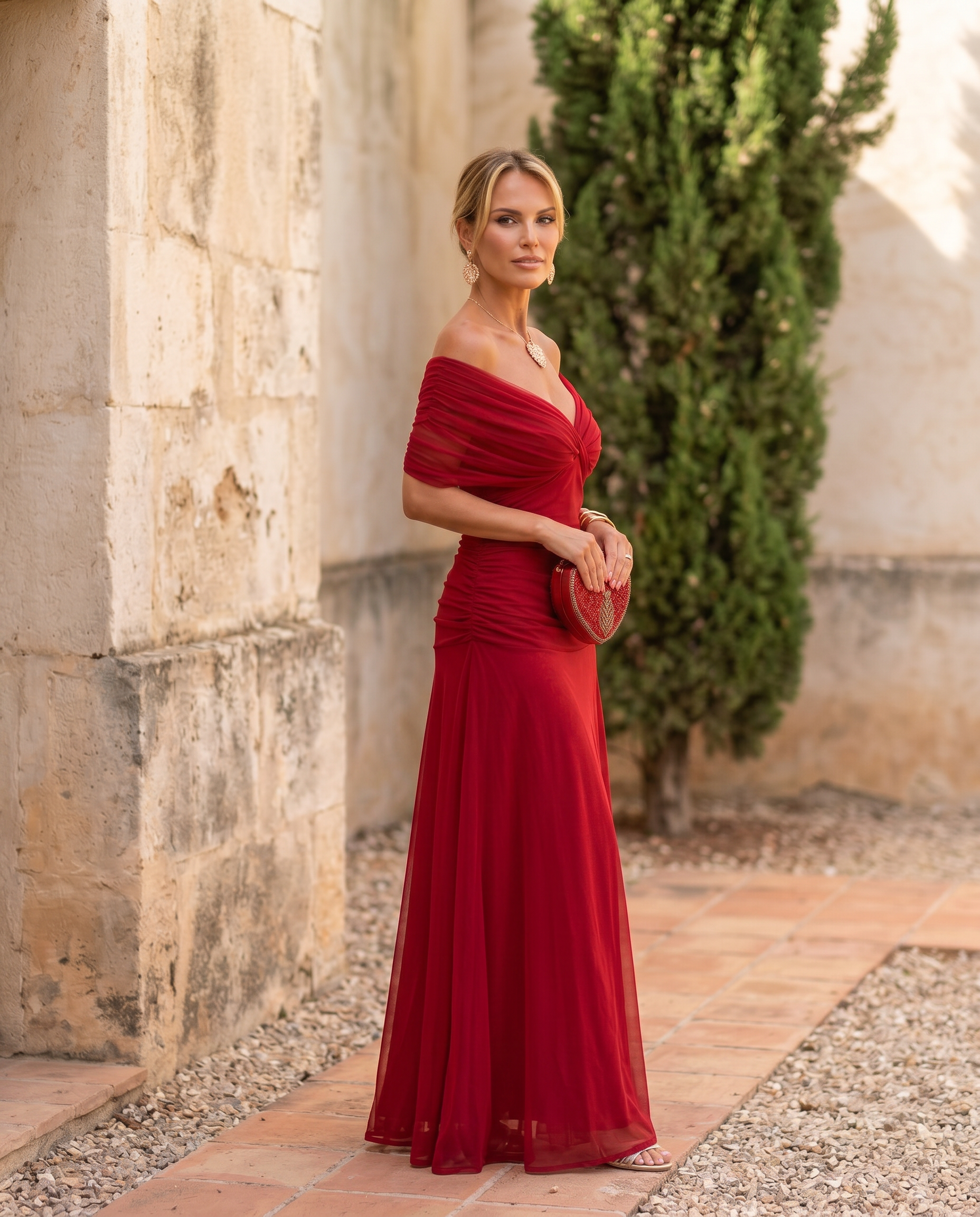 Elegant maxi dress for party with sweetheart neckline
