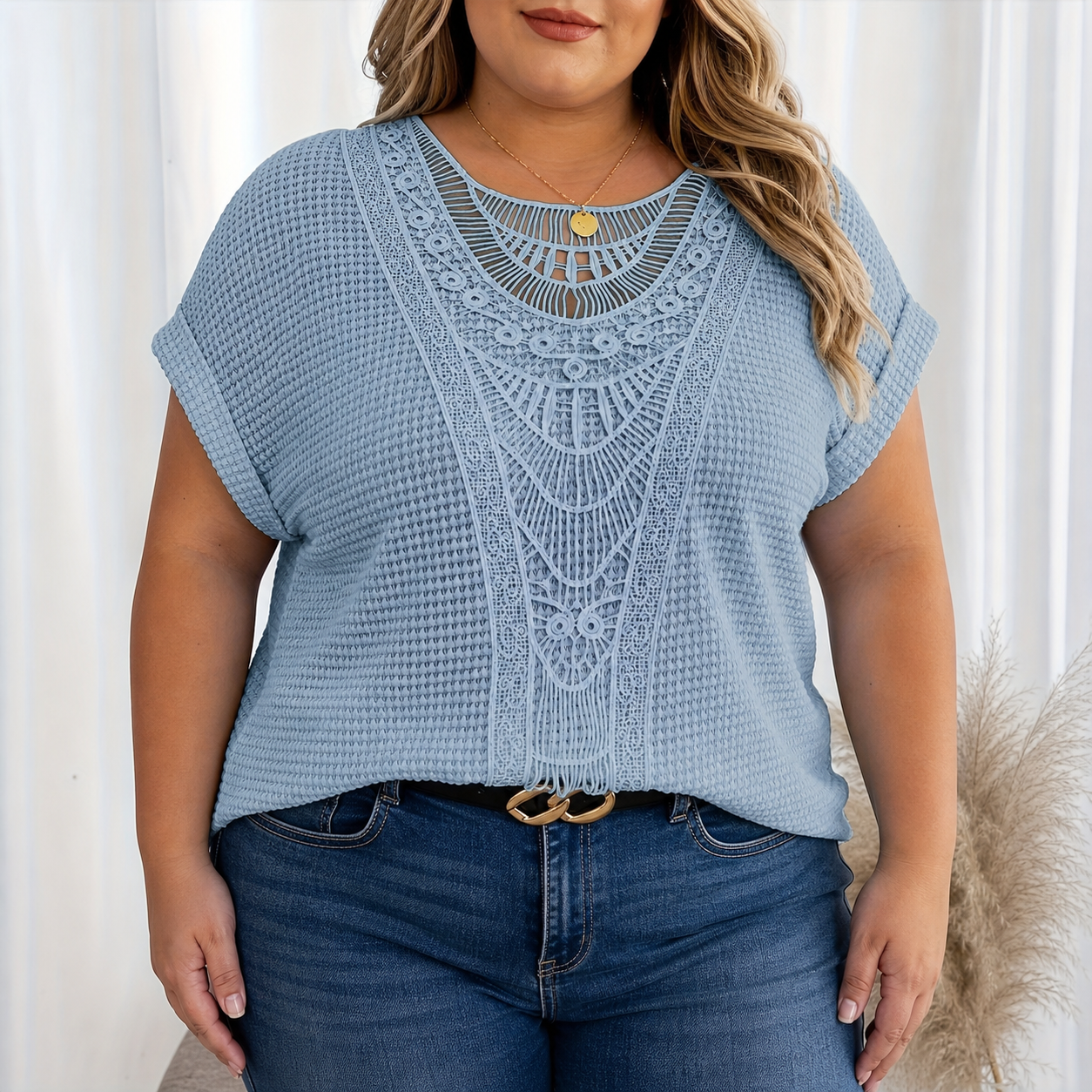 Violet | Detailed Knitted Top