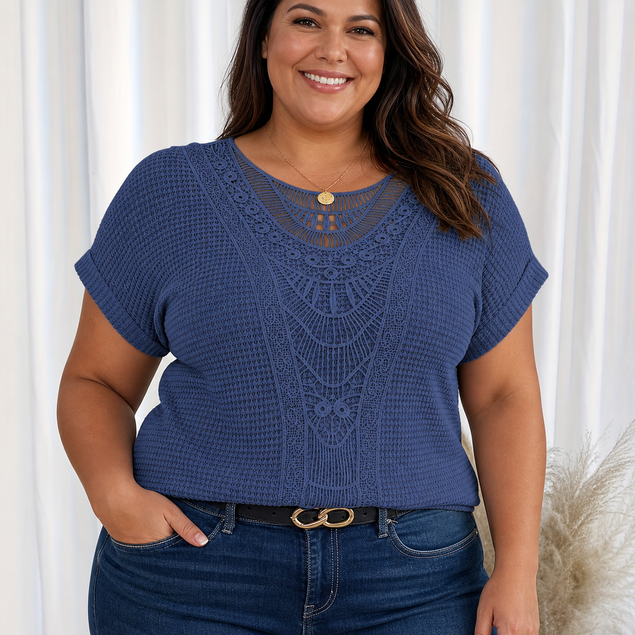 Violet | Detailed Knitted Top