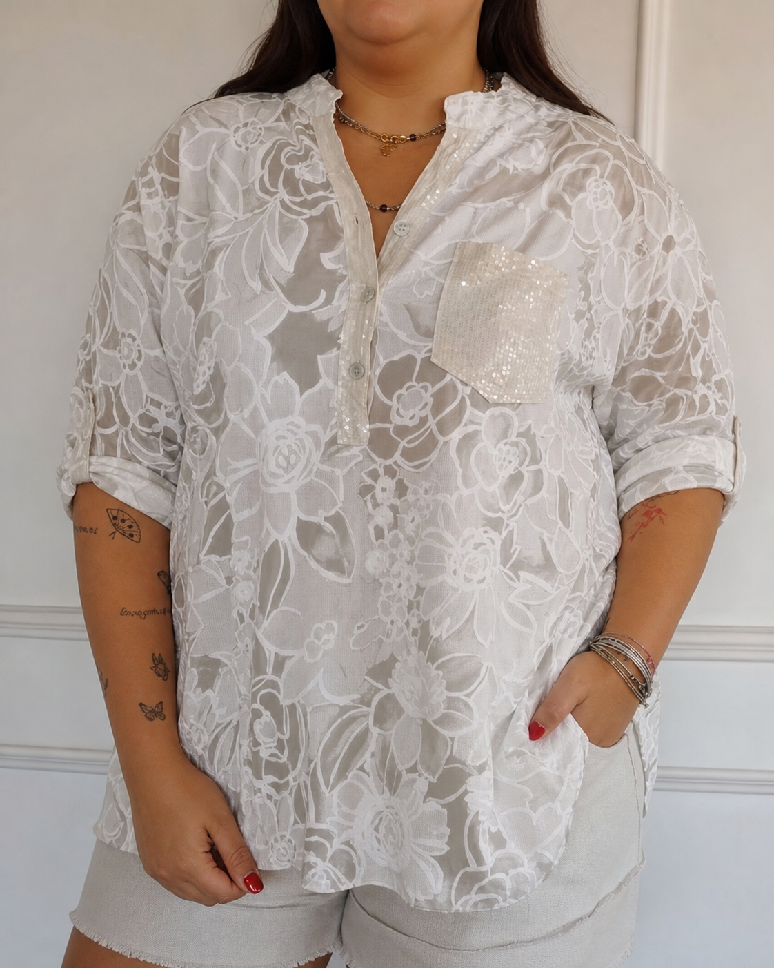 Camila | Elegant Blouse with Pocket